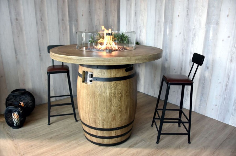Moderní designové plynové ohniště - barový stůl