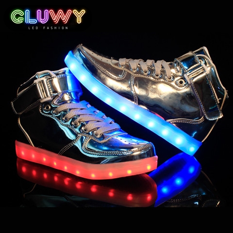 sneakers svítící boty
