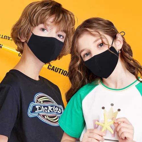 cierna ochranná maska ​​pro děti