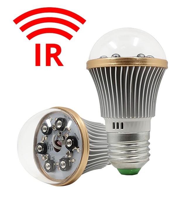 Extra přídavné IR noční vidění v žárovce s 6x IR LED - dosah do 8 metrů