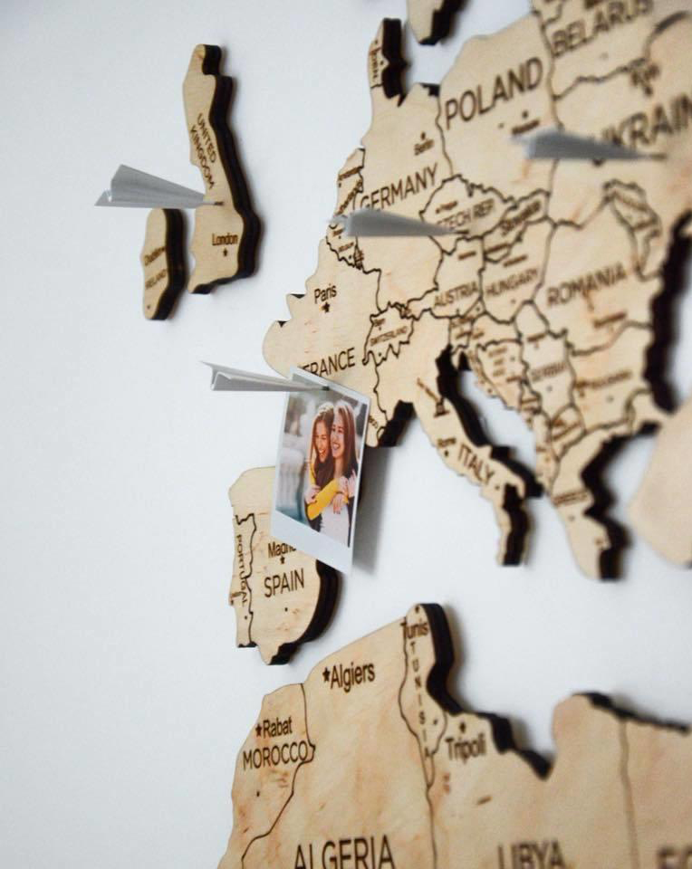 3D drevena mapa na stěnu světadíly barva světle dřevo