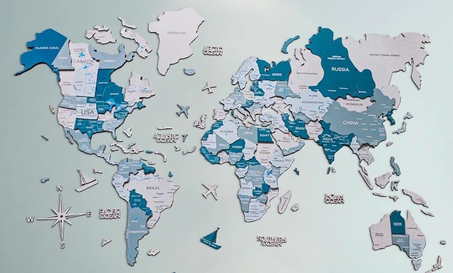 Dřevěná mapa světa na stěnu 3D - AQUA 150x90 cm