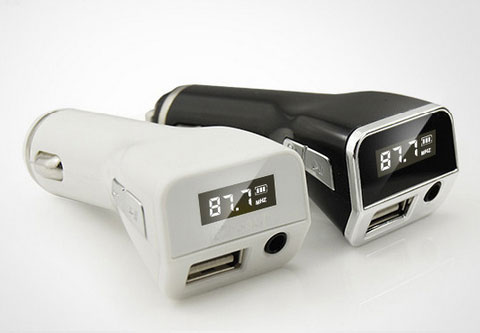 Moderní FM transmitter do auta + AUX + USB nabíječka